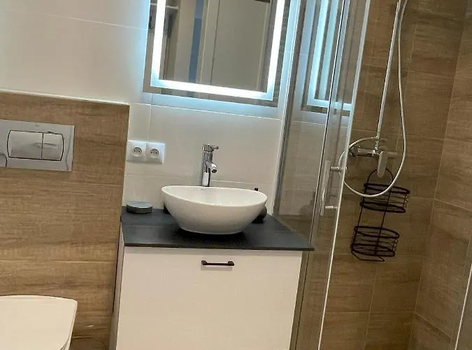 아파트 Wygodne Mieszkania Nova Mikolowska 135 *